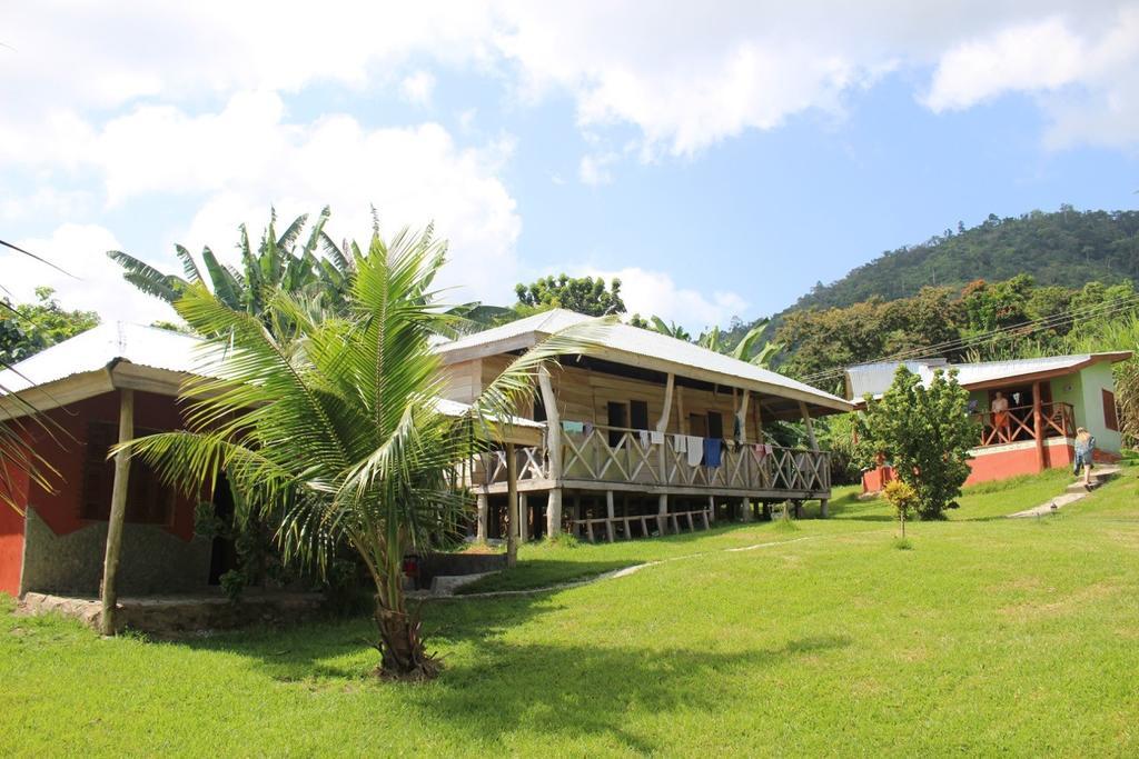 Cocoa Village Guesthouse Obo  Εξωτερικό φωτογραφία